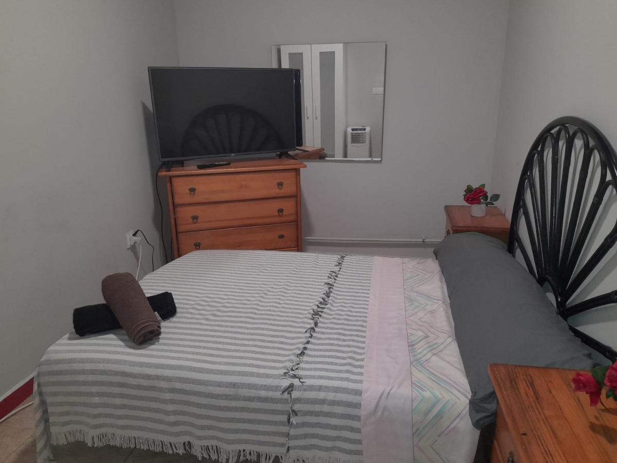 Habitaciones De Paso Benidorm Eksteriør billede
